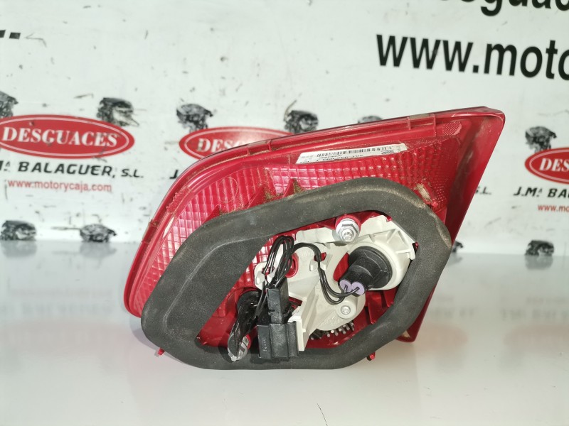 Recambio de piloto trasero izquierdo para volkswagen passat berlina (362) cffb referencia OEM IAM 3AE945093J  