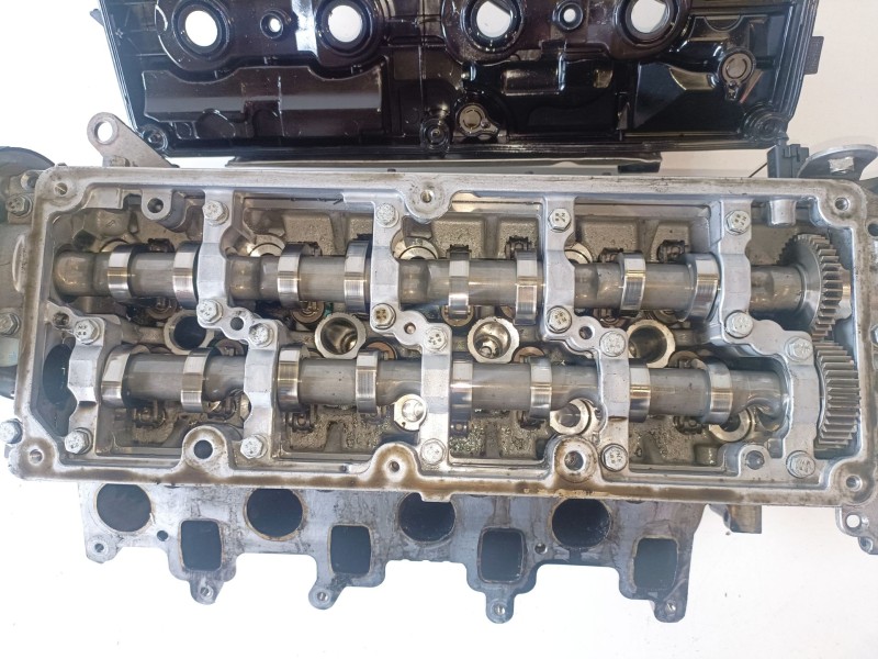 Recambio de culata para volkswagen passat cc (357) cffb referencia OEM IAM R03L103373J  