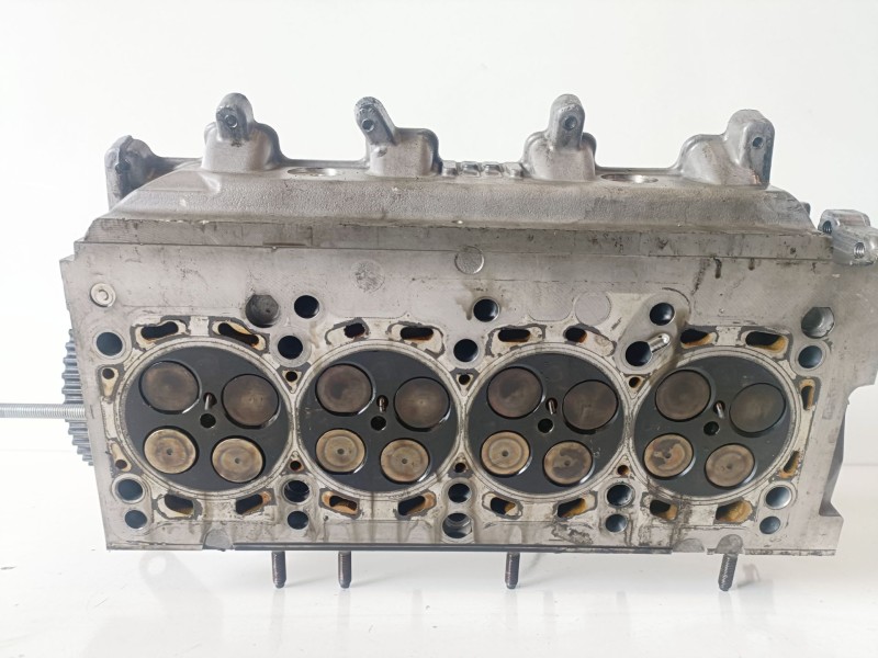 Recambio de culata para volkswagen passat cc (357) cffb referencia OEM IAM R03L103373J  