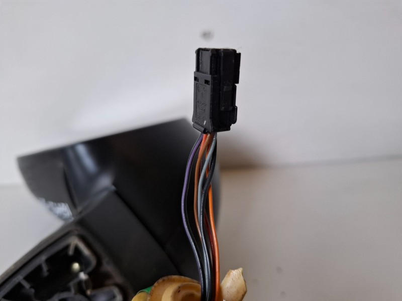 Recambio de retrovisor izquierdo para peugeot 308 sw 9hz referencia OEM IAM   