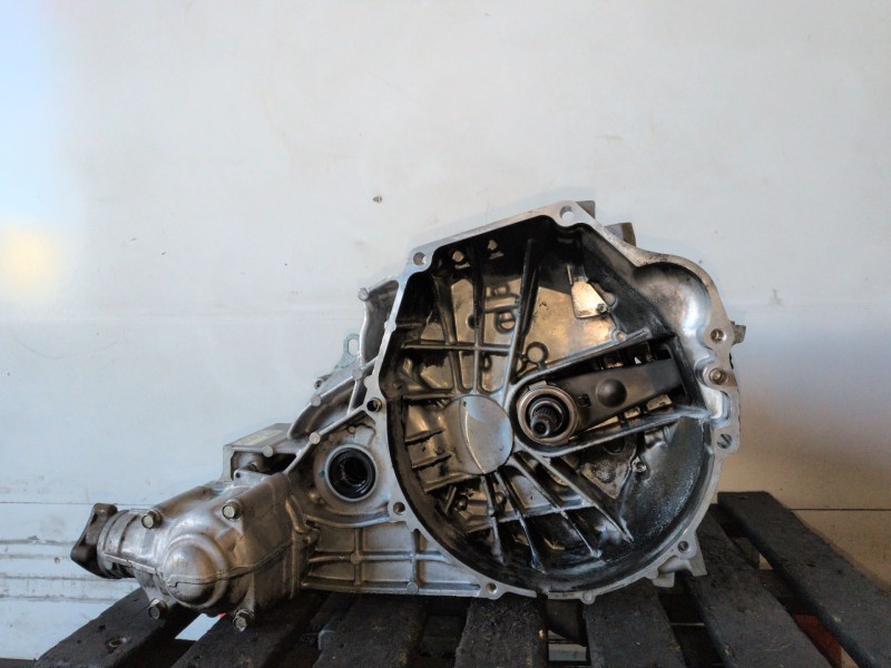 Recambio de caja cambios para honda cr-v (re) n22a2 referencia OEM IAM   