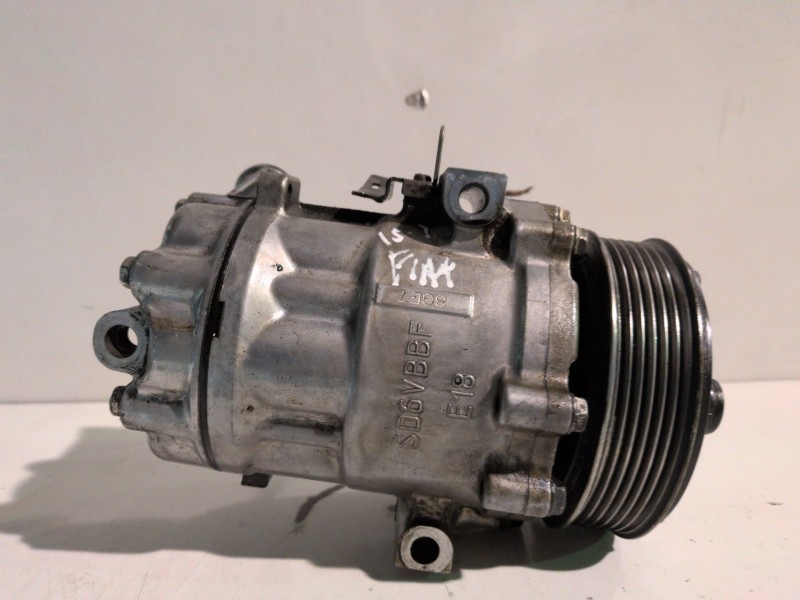 Recambio de compresor aire acondicionado para fiat iii fiorino (225) 199a2000 referencia OEM IAM 51803075  