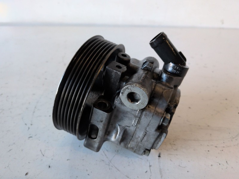Recambio de bomba direccion para honda cr-v (re) n22a2 referencia OEM IAM 543112F  