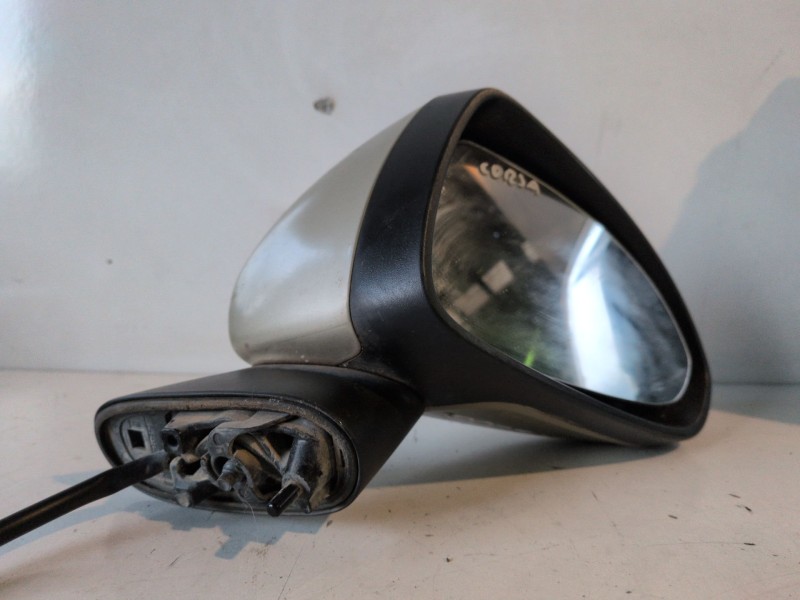 Recambio de retrovisor derecho para opel corsa d z14xep referencia OEM IAM   