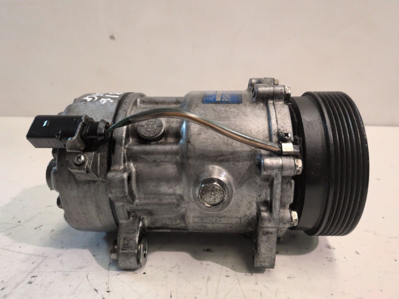 Recambio de compresor aire acondicionado para volkswagen golf iv variant (1j5)(05.1999) asv referencia OEM IAM 1J0820803L  