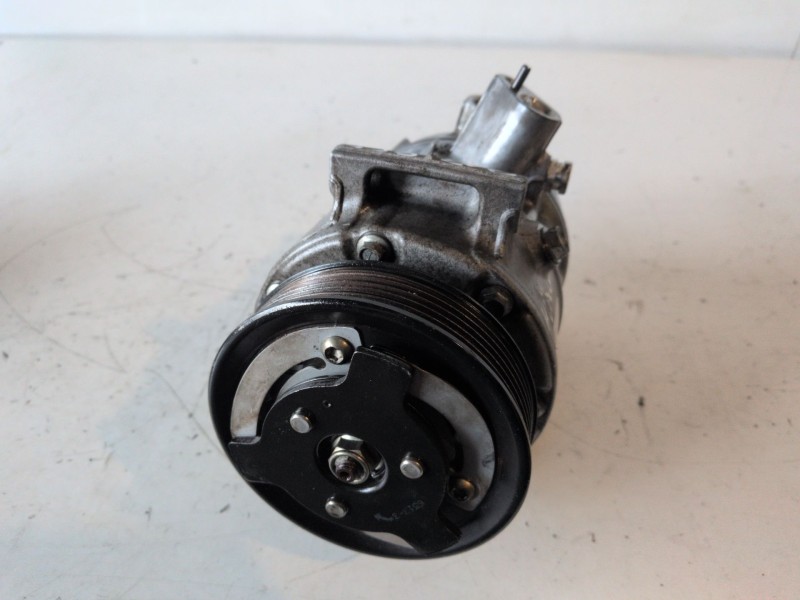 Recambio de compresor aire acondicionado para volkswagen touran (1t2) bkd referencia OEM IAM 1K0820808F  