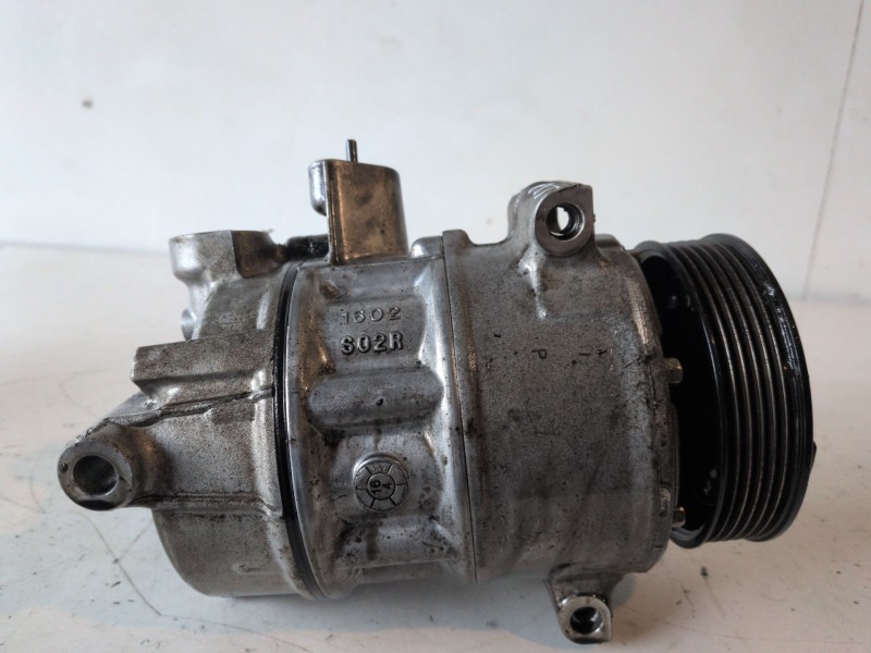 Recambio de compresor aire acondicionado para volkswagen touran (1t2) bkd referencia OEM IAM 1K0820808F  