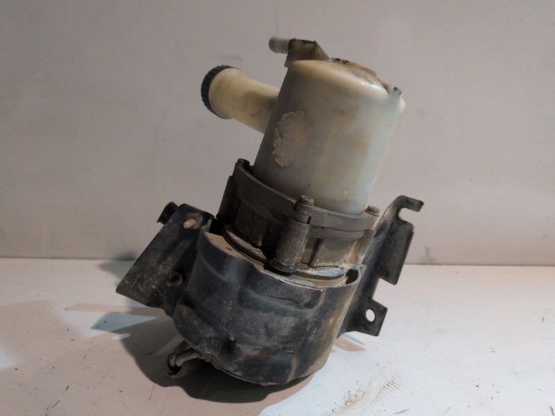Recambio de bomba direccion para citroen saxo kfw referencia OEM IAM   