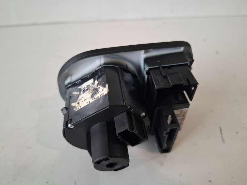 Recambio de mando luces para seat leon (1p1) bxe referencia OEM IAM   