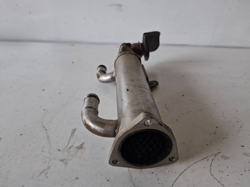 Recambio de enfriador egr para kia carens (un) d4eaw referencia OEM IAM 2840027410CH4  