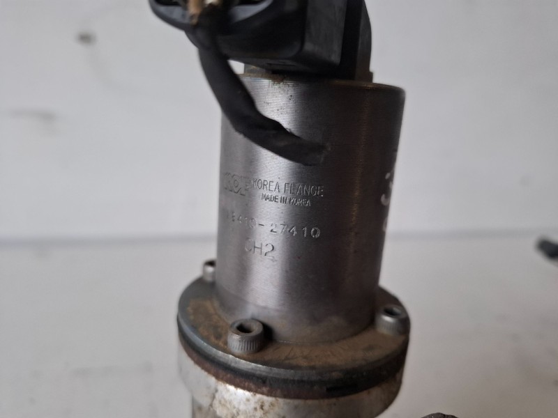 Recambio de valvula egr para kia carens (un) d4eaw referencia OEM IAM 2841027410  
