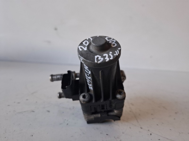 Recambio de valvula egr para peugeot 208 (p2) yh01 referencia OEM IAM 707794190  