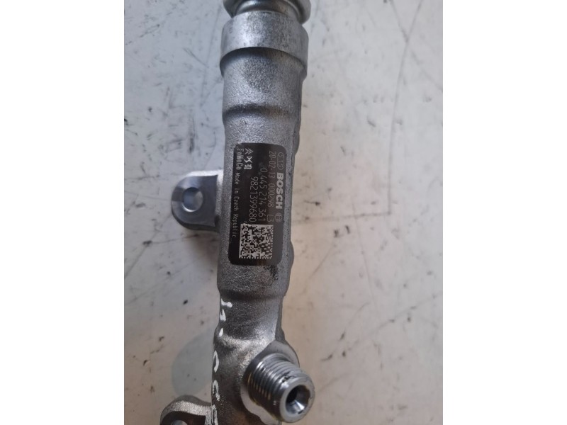 Recambio de rampa inyectora para peugeot 208 (p2) yh01 referencia OEM IAM 0445214361  
