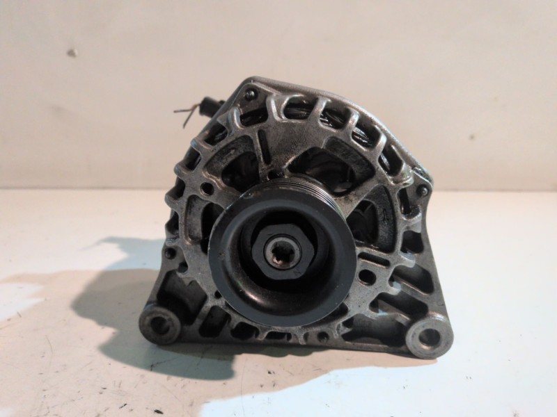 Recambio de alternador para peugeot 206 wjy referencia OEM IAM 0986049370  