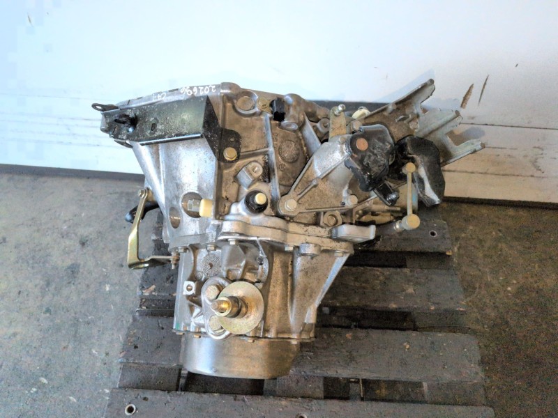 Recambio de caja cambios para citroen xsara picasso 6fz referencia OEM IAM 20DL68  