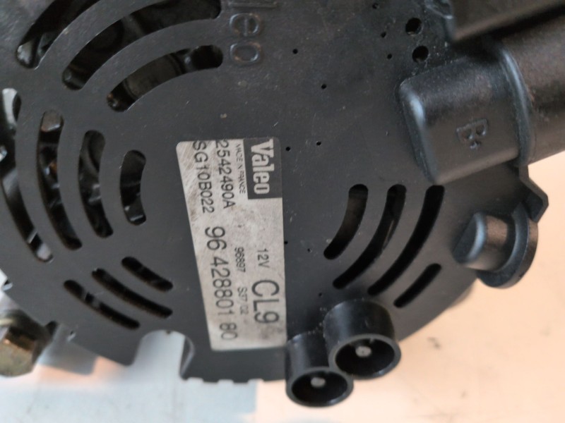 Recambio de alternador para citroen xsara picasso 6fz referencia OEM IAM 9642880180  