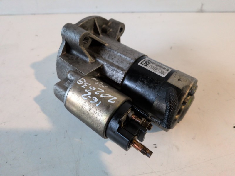 Recambio de motor arranque para citroen xsara picasso 6fz referencia OEM IAM M000T82081  