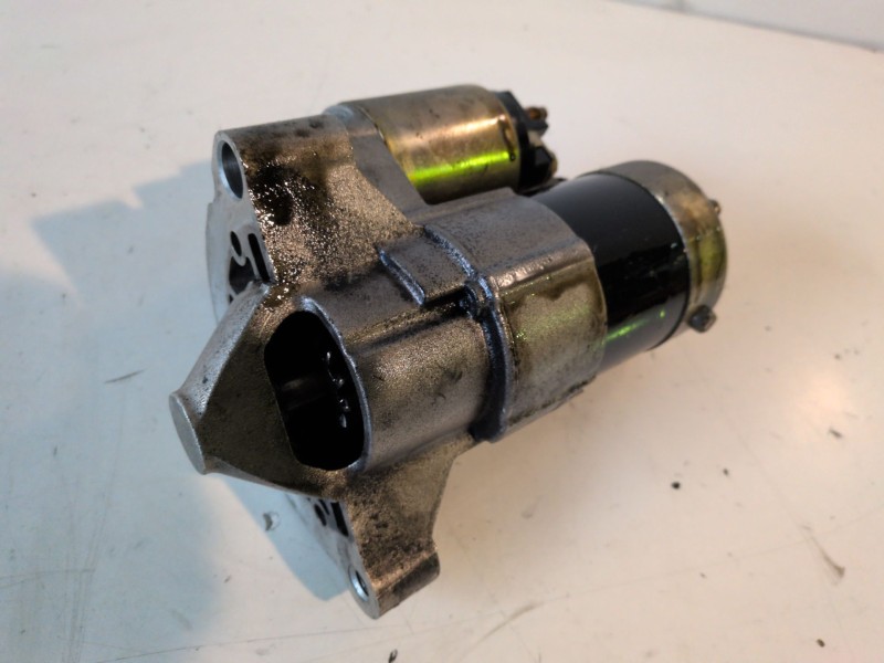 Recambio de motor arranque para citroen xsara picasso 6fz referencia OEM IAM M000T82081  
