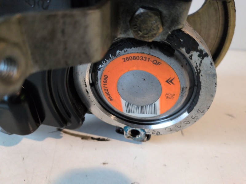 Recambio de bomba direccion para citroen xsara picasso 6fz referencia OEM IAM 26080331QF  