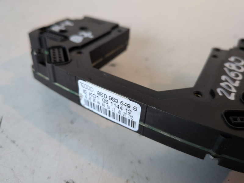 Recambio de sensor angulo de giro para audi a4 avant (8e) bkn referencia OEM IAM 8E0953549S  