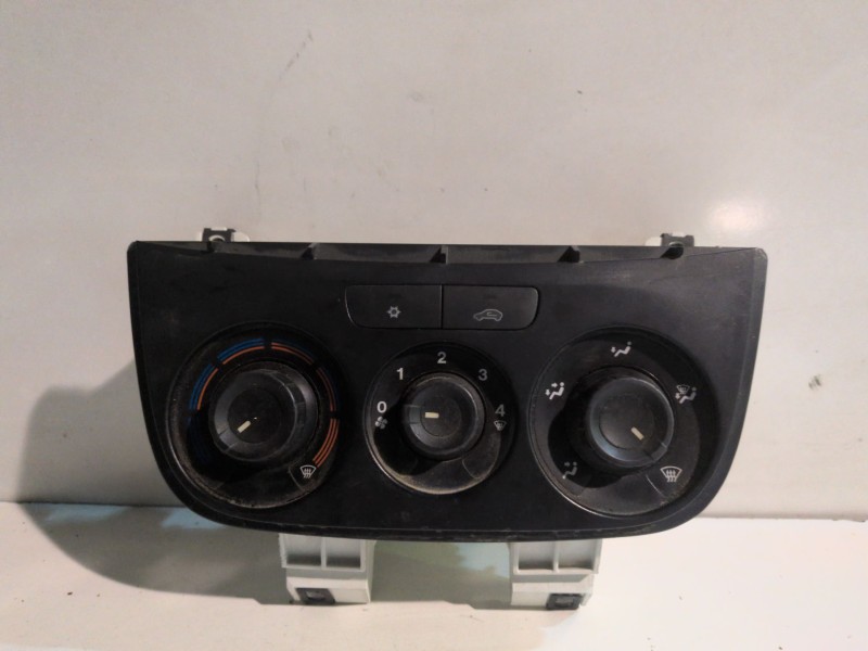 Recambio de mando calefaccion / aire acondicionado para opel combo d 263a2000 referencia OEM IAM   