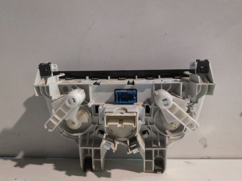 Recambio de mando calefaccion / aire acondicionado para opel combo d 263a2000 referencia OEM IAM   