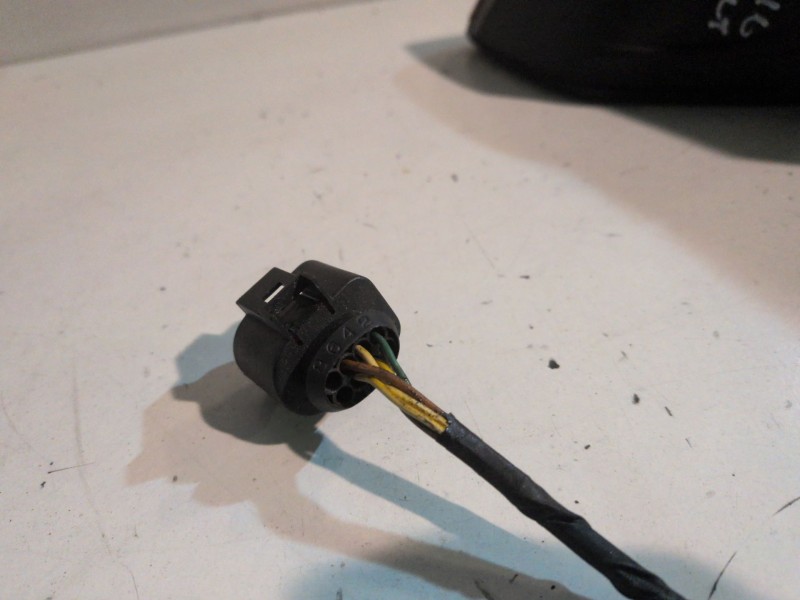 Recambio de retrovisor derecho para seat leon st 5f8 cxxb referencia OEM IAM   