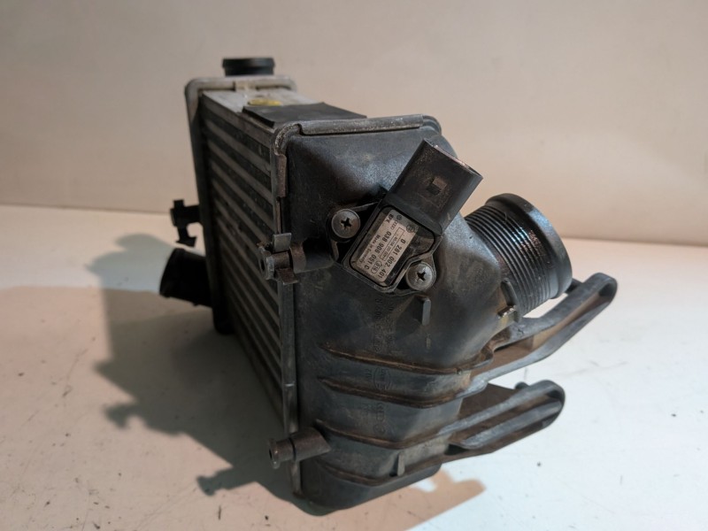 Recambio de intercooler para audi a4 avant (8e) bkn referencia OEM IAM   