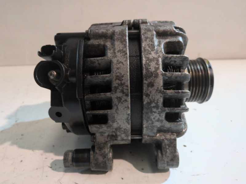 Recambio de alternador para citroen grand c4 picasso 9hr / 9h05 referencia OEM IAM 0986082240  