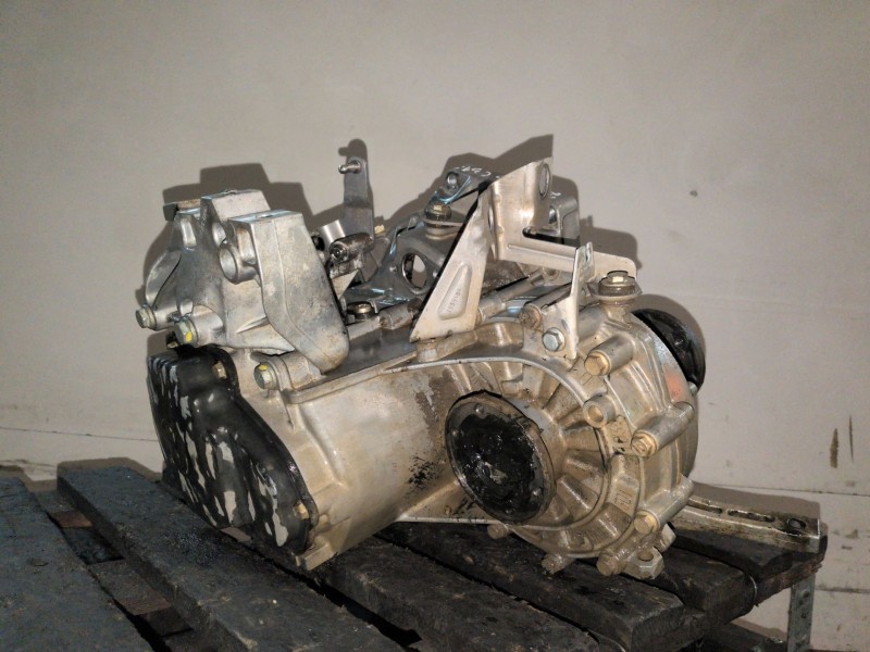 Recambio de caja cambios para skoda octavia berlina (1z3) bjb referencia OEM IAM GQQ  