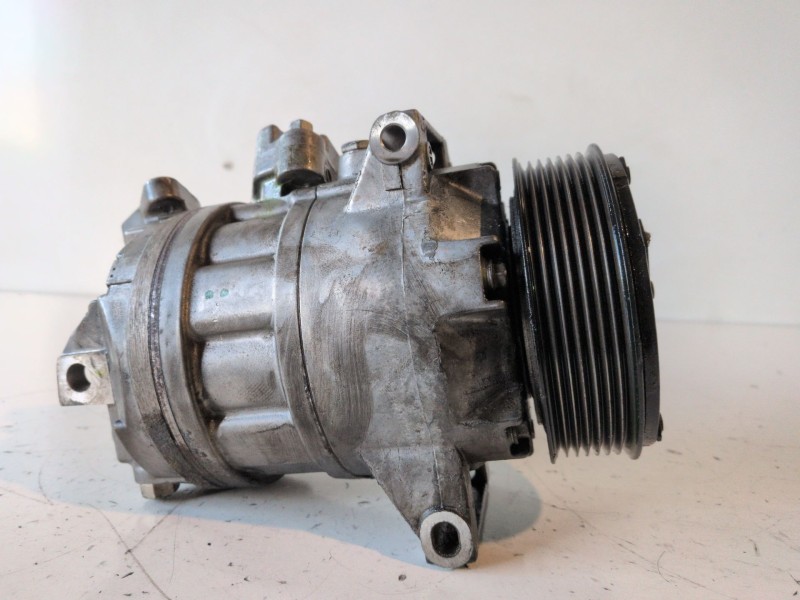 Recambio de compresor aire acondicionado para nissan qashqai (j10) r9m405 referencia OEM IAM 92600BB60A  