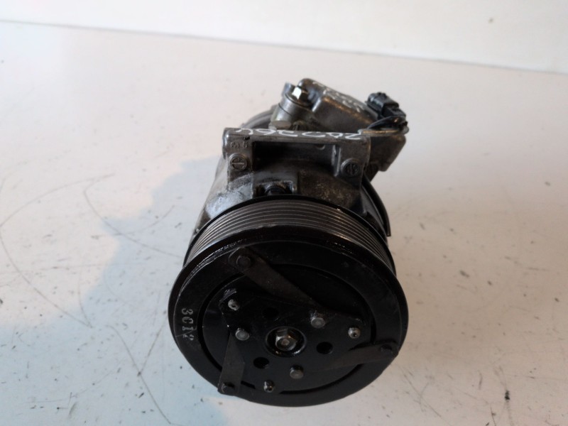 Recambio de compresor aire acondicionado para nissan qashqai (j10) r9m405 referencia OEM IAM 92600BB60A  