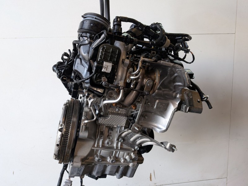 Recambio de motor completo para seat arona (kj) dkr referencia OEM IAM DKR  