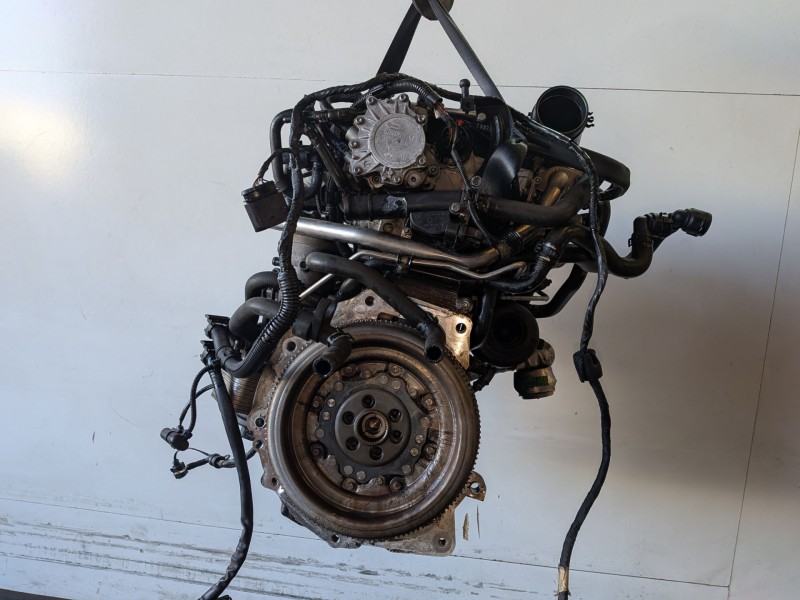 Recambio de motor completo para volkswagen touran (1t2) bkd referencia OEM IAM BKD  