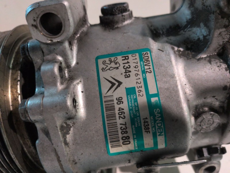 Recambio de compresor aire acondicionado para citroen xsara berlina nfu referencia OEM IAM 9646273880  