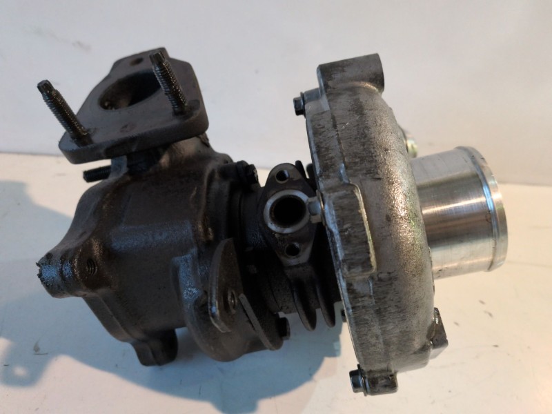 Recambio de turbocompresor para renault trafic ii furgón m9r782 referencia OEM IAM H8200466021  