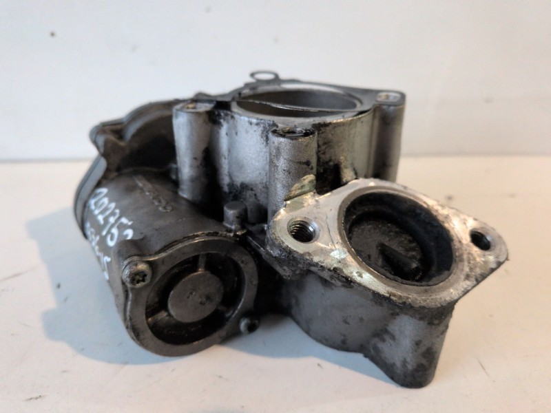 Recambio de valvula egr para renault trafic ii furgón m9r782 referencia OEM IAM 8200796674E  