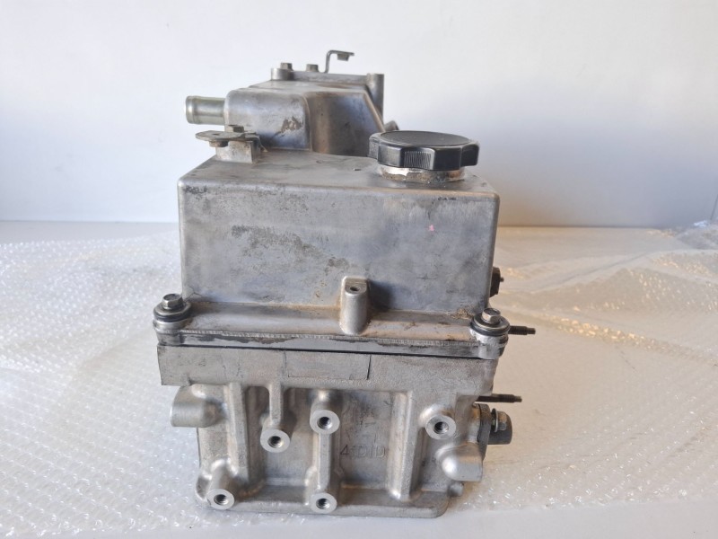 Recambio de culata para mitsubishi montero (v80/v90) 4m41 referencia OEM IAM   