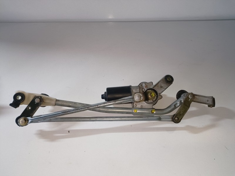 Recambio de motor limpia delantero para nissan almera (n16/e) yd22 referencia OEM IAM TT3302472MA  