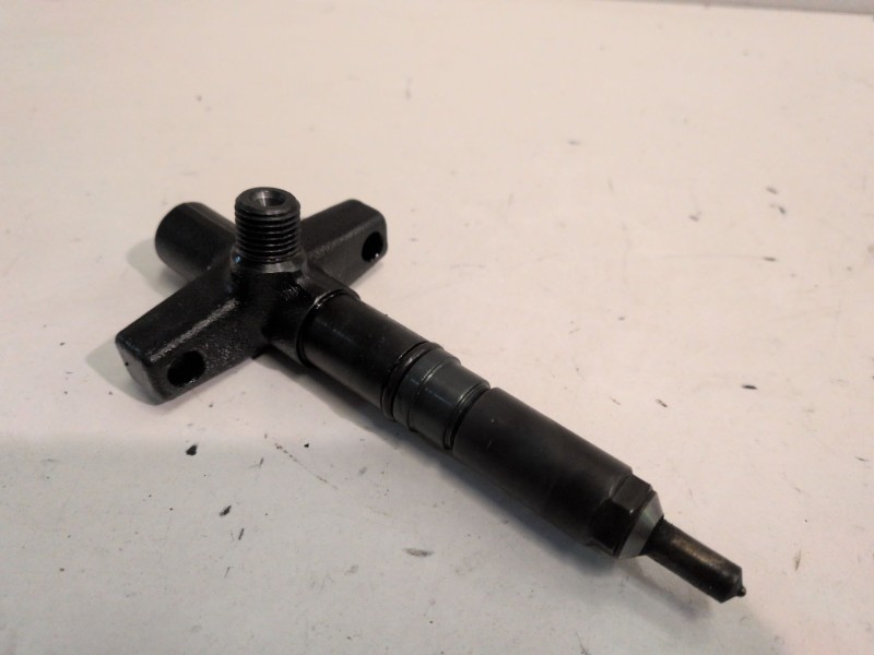 Recambio de inyector para mitsubishi montero (v60/v70) 4m41 referencia OEM IAM   