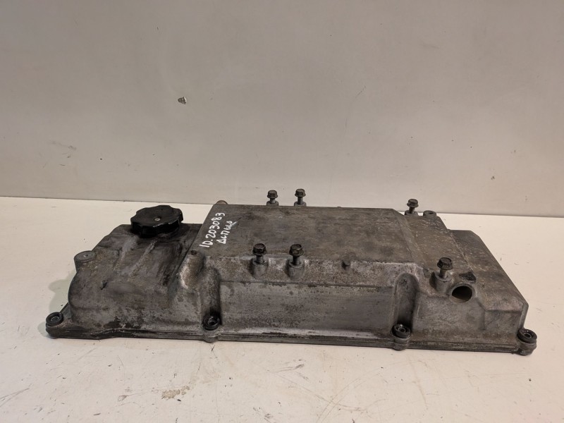 Recambio de tapa balancines para mitsubishi montero (v60/v70) 4m41 referencia OEM IAM   