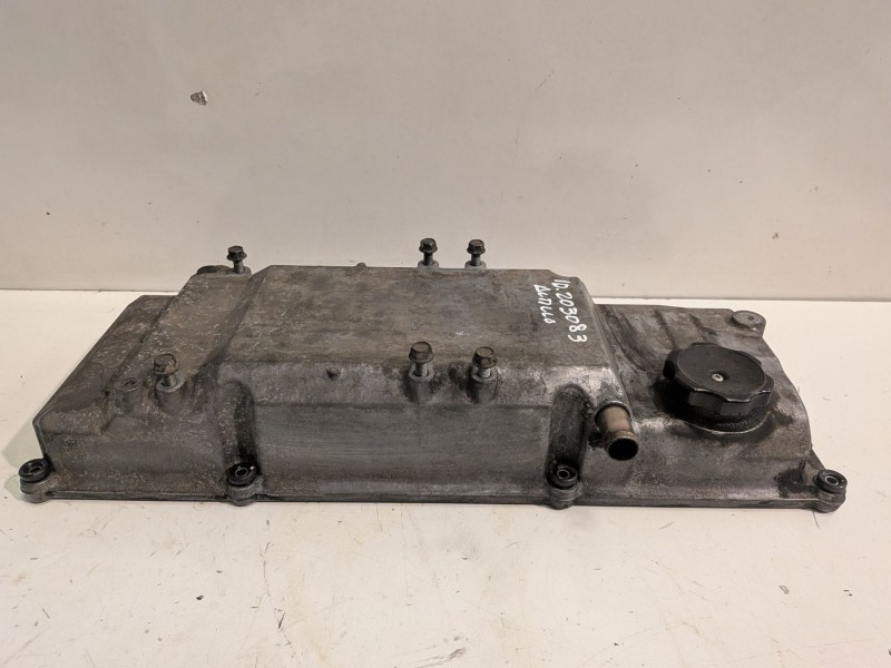 Recambio de tapa balancines para mitsubishi montero (v60/v70) 4m41 referencia OEM IAM   