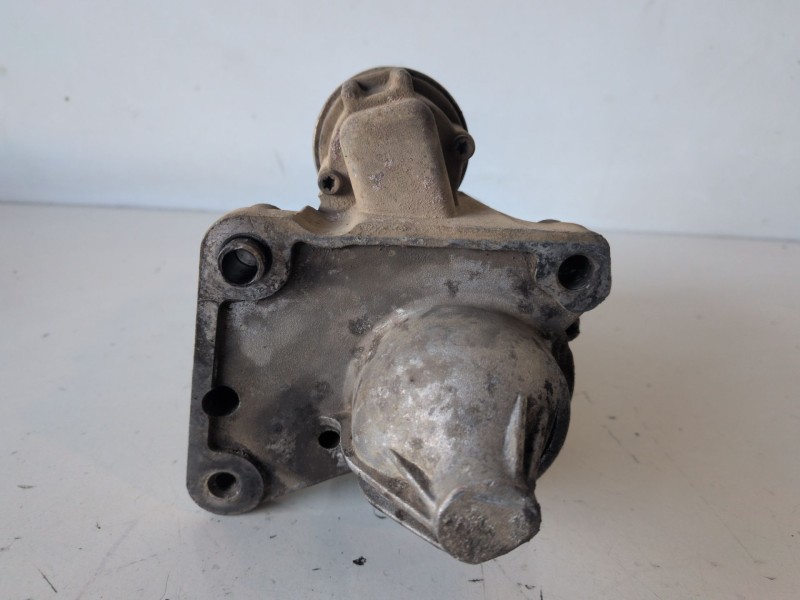 Recambio de motor arranque para peugeot partner furgón 9h06 referencia OEM IAM   