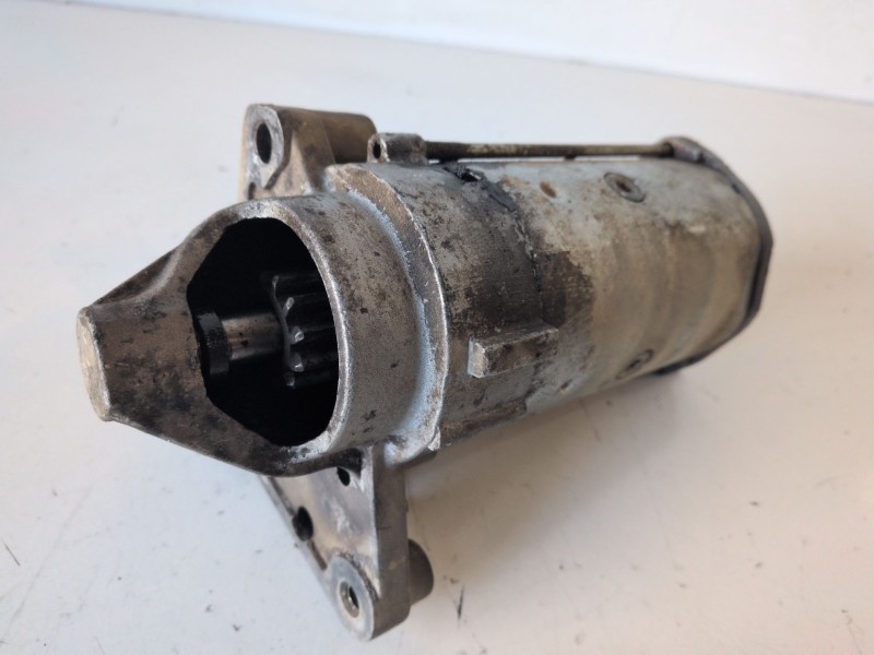 Recambio de motor arranque para peugeot partner furgón 9h06 referencia OEM IAM   