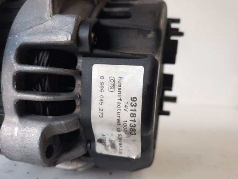 Recambio de alternador para opel vectra b berlina x20xev referencia OEM IAM 93181383  