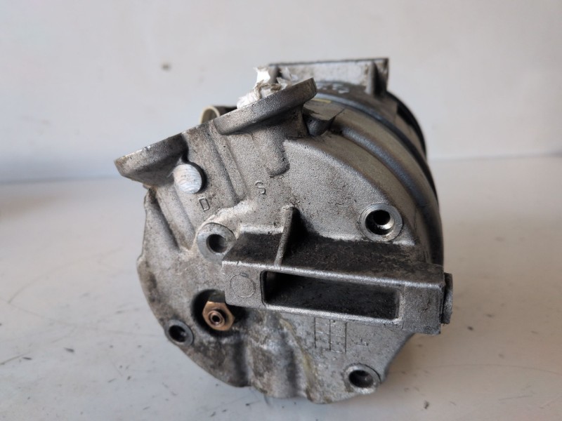 Recambio de compresor aire acondicionado para opel vectra b berlina x20xev referencia OEM IAM 1135302  