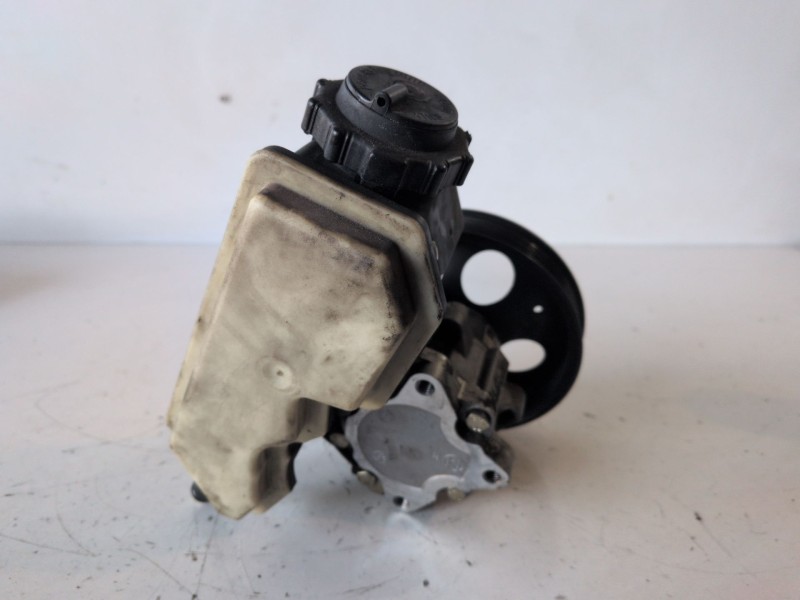 Recambio de bomba direccion para opel vectra b berlina x20xev referencia OEM IAM 7691900113  