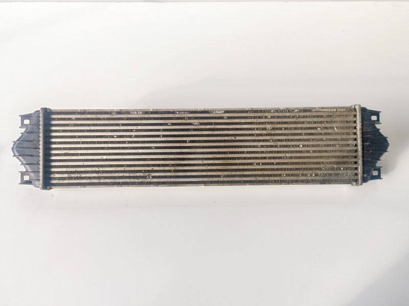 Recambio de intercooler para nissan interstar (x70) g9u650 referencia OEM IAM 874806M  