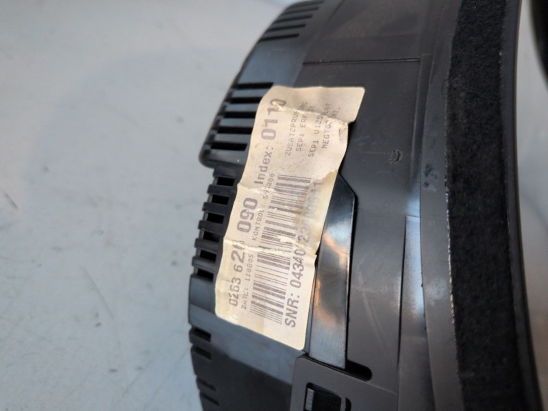 Recambio de cuadro instrumentos para audi a4 avant (8e) bkn referencia OEM IAM 0263626090  