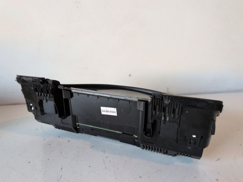 Recambio de cuadro instrumentos para audi a4 avant (8e) bkn referencia OEM IAM 0263626090  